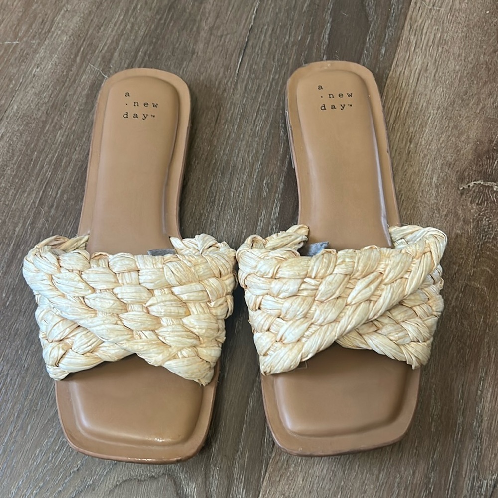 A New Day (target) sandal 6 1/2